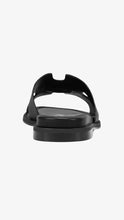 Load image into Gallery viewer, Dkny COLUMBA FLAT SLIDE
