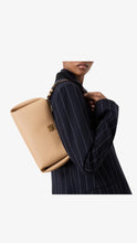 Load image into Gallery viewer, DKNY SHOULDER BAG
